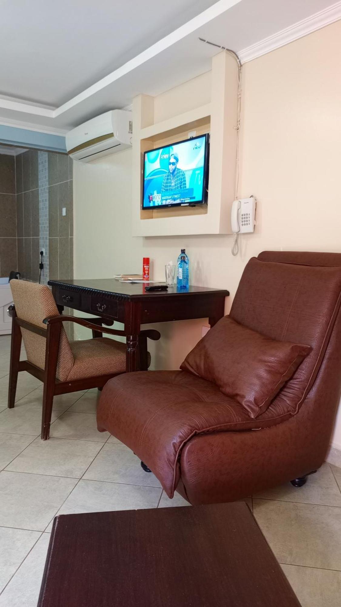 Savannah Paradise Hotel Makindu Kültér fotó